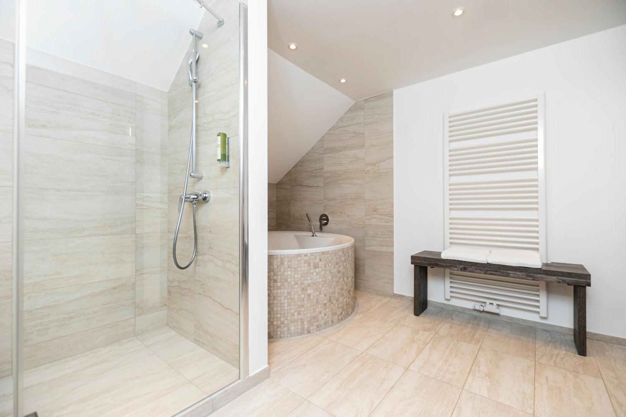 Aedenlife Hotel & Resort Ruegen Трент Екстериор снимка