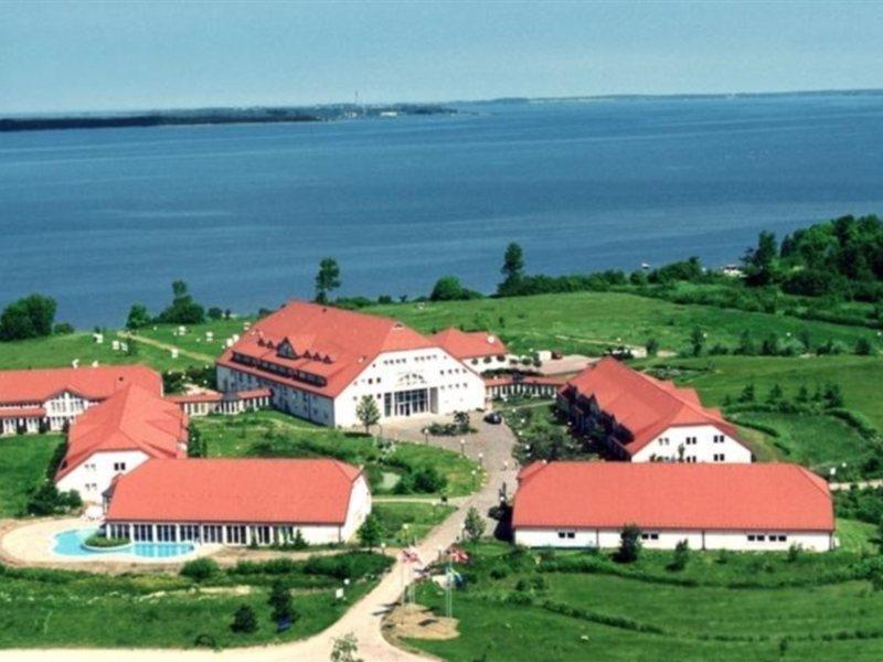Aedenlife Hotel & Resort Ruegen Трент Екстериор снимка